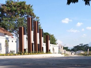 HARGA BERSAHABAT dapat Rumah 2lantai Blok Mainroad Perumahan di Kopo Katapang