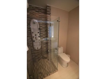Penthouse en venta, sector Tonsupa, Edificio Diamond Beach
