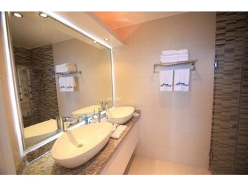 Penthouse en venta, sector Tonsupa, Edificio Diamond Beach