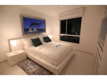 Penthouse en venta, sector Tonsupa, Edificio Diamond Beach
