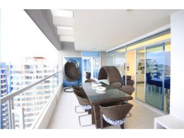 Penthouse en venta, sector Tonsupa, Edificio Diamond Beach