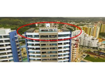 Penthouse en venta, sector Tonsupa, Edificio Diamond Beach