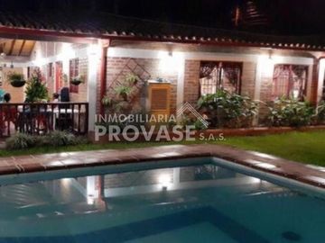 CASA CAMPESTRE en VENTA en Chinácota La Colina