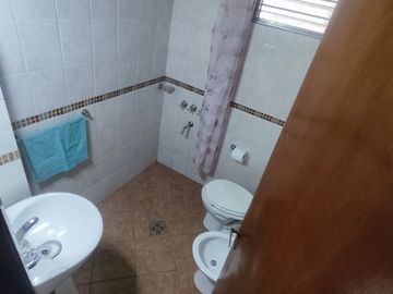 Casa PH en venta en Ramos Mejia Sur