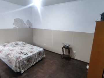 Casa PH en venta en Ramos Mejia Sur