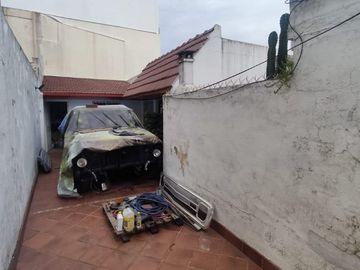 Casa PH en venta en Ramos Mejia Sur