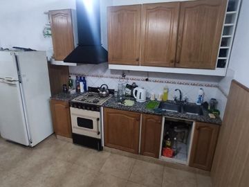 Casa PH en venta en Ramos Mejia Sur
