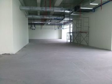 467.43 sqm Bare shell office space for lease in Makati City