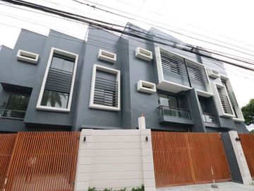 Luxury House and Lot For Sale in Quezon City at 17M PH2040