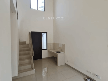 Rumah Minimalis Mezanine Di Cluster Shinano JGC Jakarta Timur