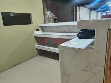 Alquiler De Local Comercial En Primer Piso En Manchay | 400 M²