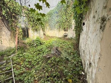Dijual Rumah Hitung Tanah Lokasi Strategis Di Ciledug