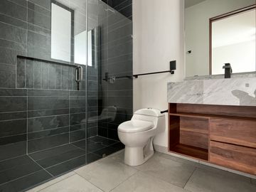 CASA EN VENTA DE UN PISO LOMAS IV EL MOLINO