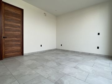 CASA EN VENTA DE UN PISO LOMAS IV EL MOLINO