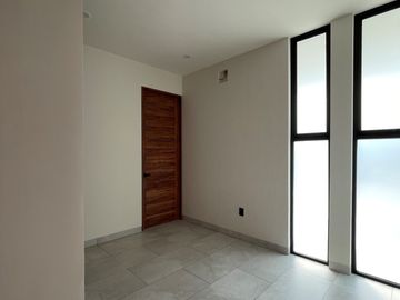 CASA EN VENTA DE UN PISO LOMAS IV EL MOLINO