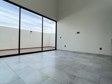 CASA EN VENTA DE UN PISO LOMAS IV EL MOLINO