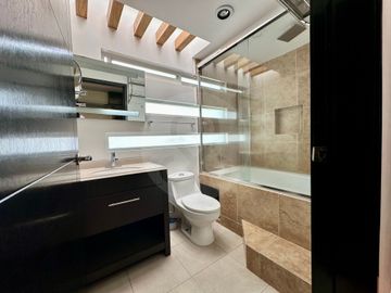 Fuentes de San Jose Casa en venta en Hacienda San José