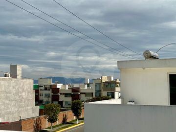 Fuentes de San Jose Casa en venta en Hacienda San José