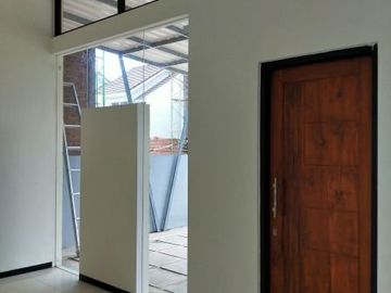 Rumah Rasa Villa Bebas Request Denah Dalam di Malang Dau Dekat Kota