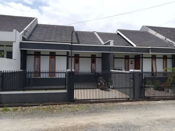 Perumahan Minimalis Modern, Bangunan Premium, bebas banjir: Bandung