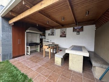 Arrendamos Casa En Condominio A Pasos Del Colegio Montessor