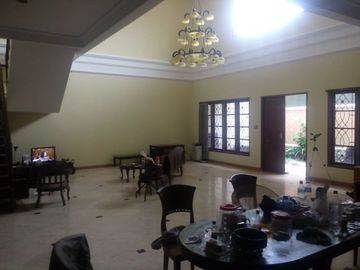 Dijual Cepatt!! Rumah Mewah 2 Lantai di kalibata , Bisa Nego