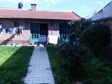 Casa en venta en Lanus Este