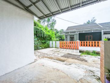 Rumah LT 156 Strategis 10 Mnt ke Mall Ciputra Cibubur Siap KPR J-30722