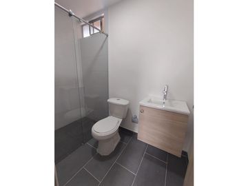 Venta de apartamento nuevo en Plaza Fabricato, Bello