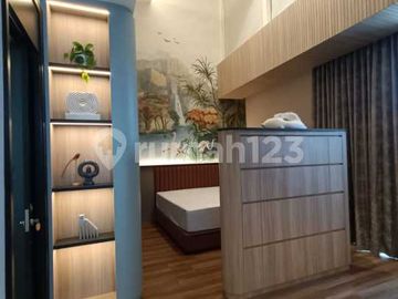 Rumah Fully Furnish + Interior Mewah + Renovasi Tambah Lantai 3+1 (Jadi 4 Lantai)