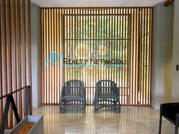 Maria Luisa Luxury House For Sale