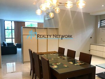 Maria Luisa Luxury House For Sale
