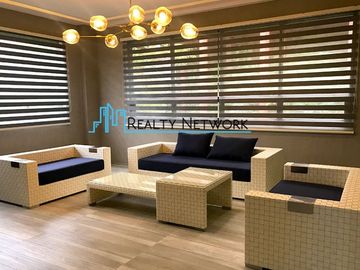 Maria Luisa Luxury House For Sale