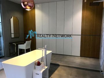 Maria Luisa Luxury House For Sale
