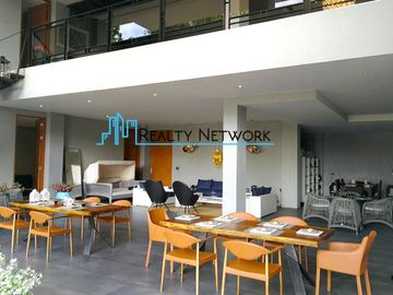 Maria Luisa Luxury House For Sale