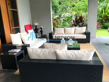 Maria Luisa Luxury House For Sale