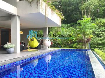 Maria Luisa Luxury House For Sale