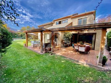 Casa en Venta en Portal de la Dehesa