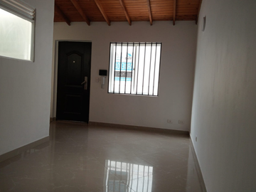 apartamento en arriendo/venta en la riviera. Cod A400692
