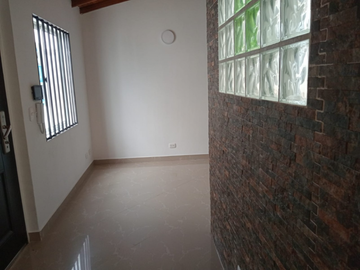 apartamento en arriendo/venta en la riviera. Cod A400692