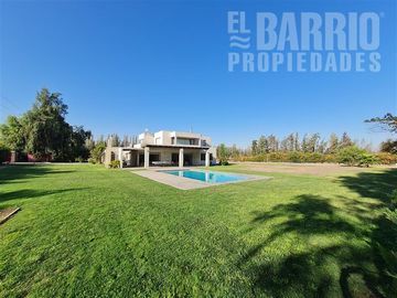 Casa en Venta en Chicureo Poniente