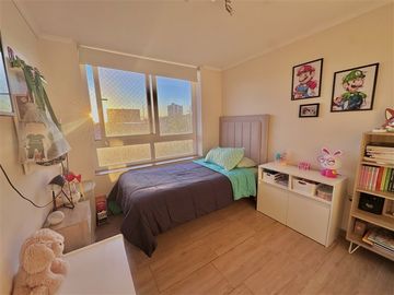Departamento en venta de 2 dorm. en La Cisterna