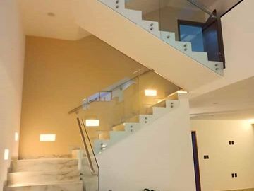 Excelente casa en Lomas de Juriquilla J2