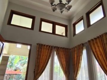 Dijual Cepat Rumah Mewah Luas Dekat Tol Jatiwarna