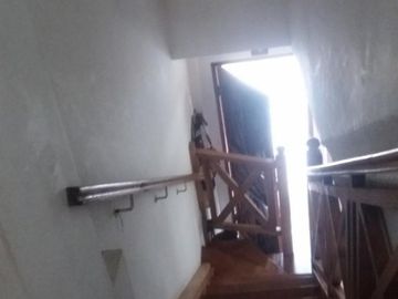 ITUZAINGO N. CHALET NORMANDO EN BARRIO CERRADO