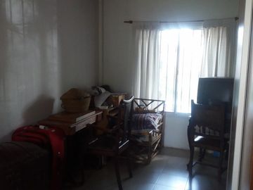 ITUZAINGO N. CHALET NORMANDO EN BARRIO CERRADO