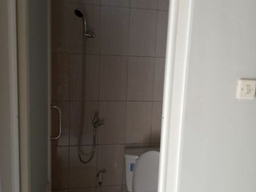 Rumah Simo Katrungan 100 Meter dari Raya Banyu Urip Surabaya