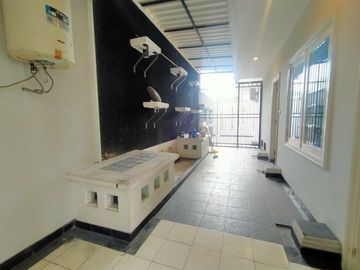 Rumah Minimalis Harga Fantastis Free AC Di River park Bintaro, AM-7704