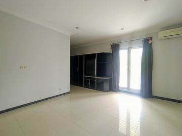 Rumah Minimalis Harga Fantastis Free AC Di River park Bintaro, AM-7704