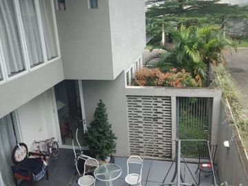 Dijual Townhouse Mewah Area Cilandak Jakarta Selatan